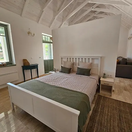 Koevirozsa Porta * Mindszentkálla